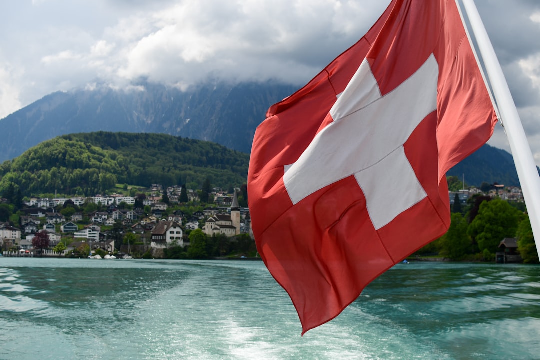 Raiffeisen Bank Svizzera: Recensione Completa dei Servizi Bancari per Privati e Cooperative