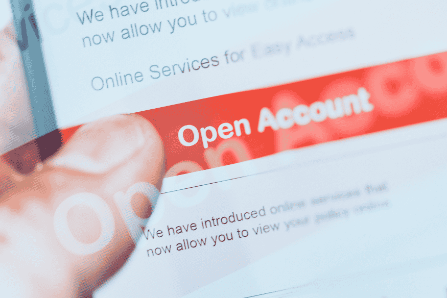 Schermata “Open Account” per aprire un conto e organizzare entrate, spese fisse e spese variabili